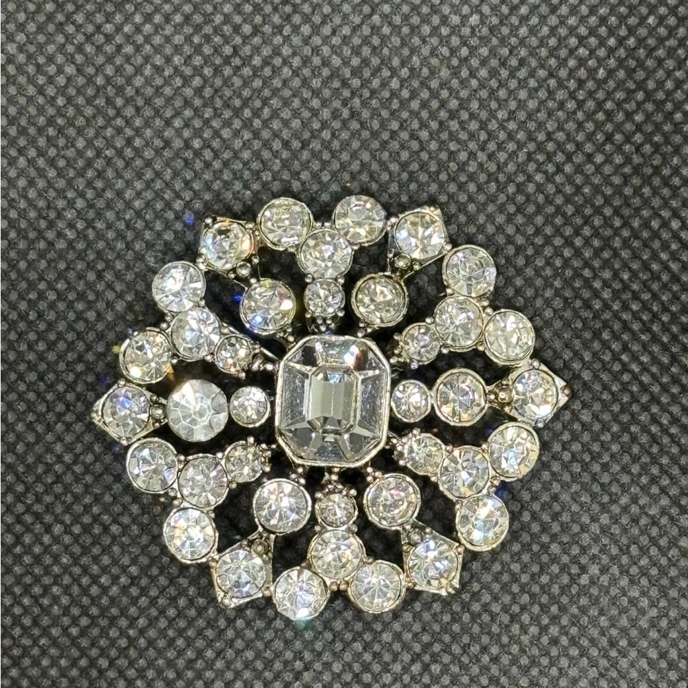 Vintage Crystal Brooch